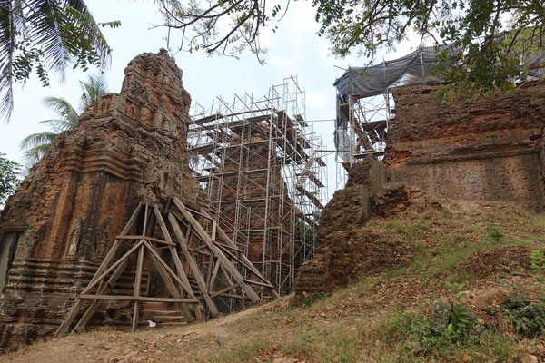 Angkor Wat Roluos Gruppe Lo Lei