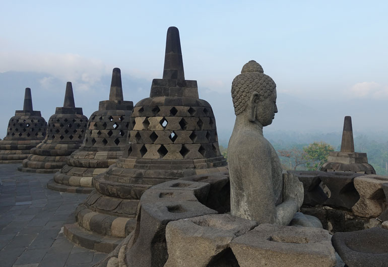 Borobudur - Das bedeutendste buddhistische Bauwerk in Indonesien