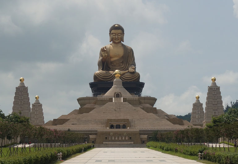 Tagesausflug zum Fo Guang Shan Buddha Museum & Monastery bei Kaohsiung